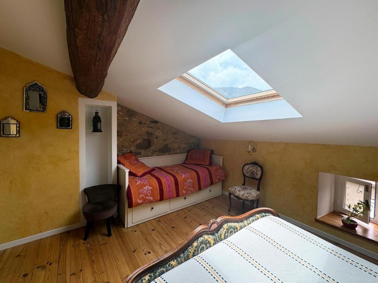Comus L'Oustal De L'Annetta Chambres Et Tables D'Hotes מראה חיצוני תמונה